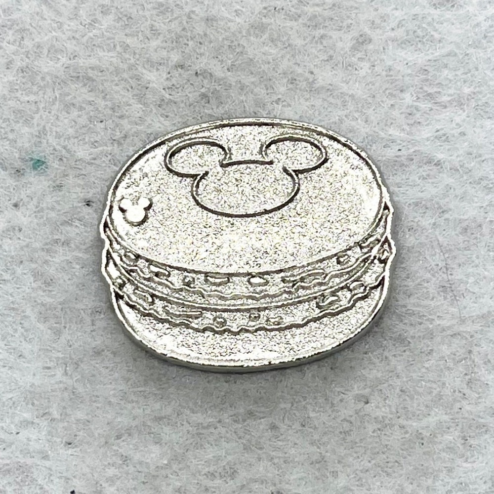 🔮 5/$25 Disney Macaron Chaser Pin